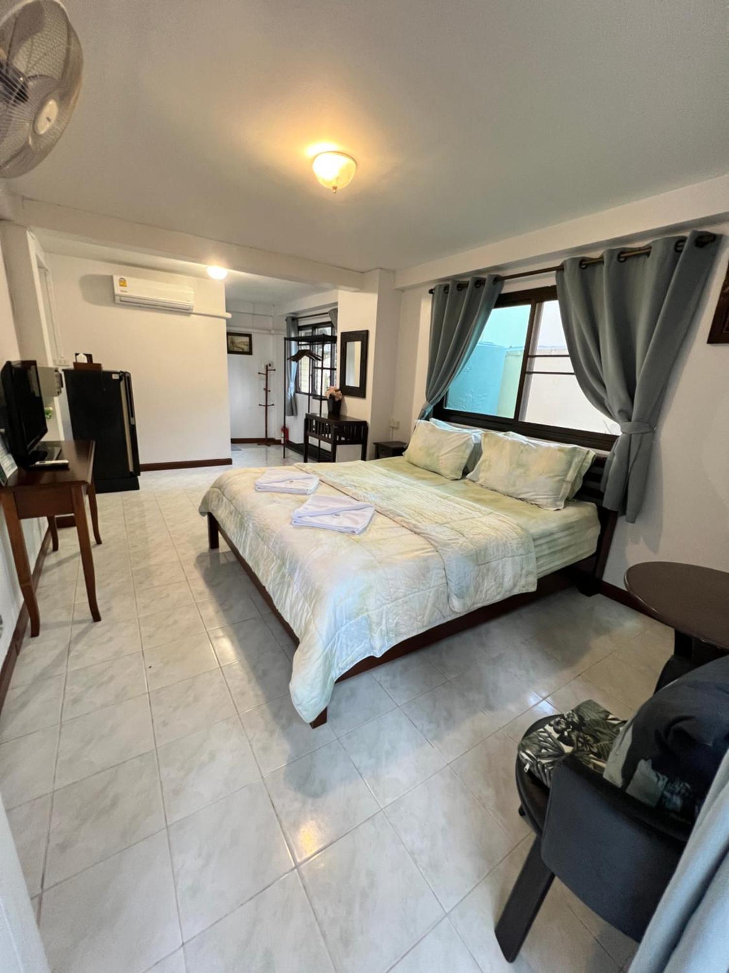 Sofia Hotel Hua Hin Exterior photo