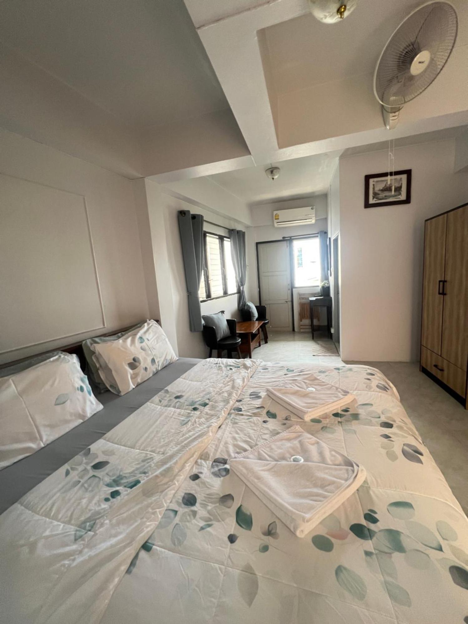 Sofia Hotel Hua Hin Exterior photo