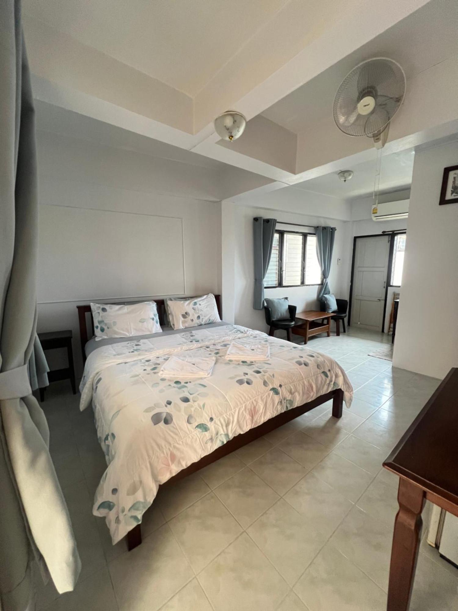 Sofia Hotel Hua Hin Exterior photo